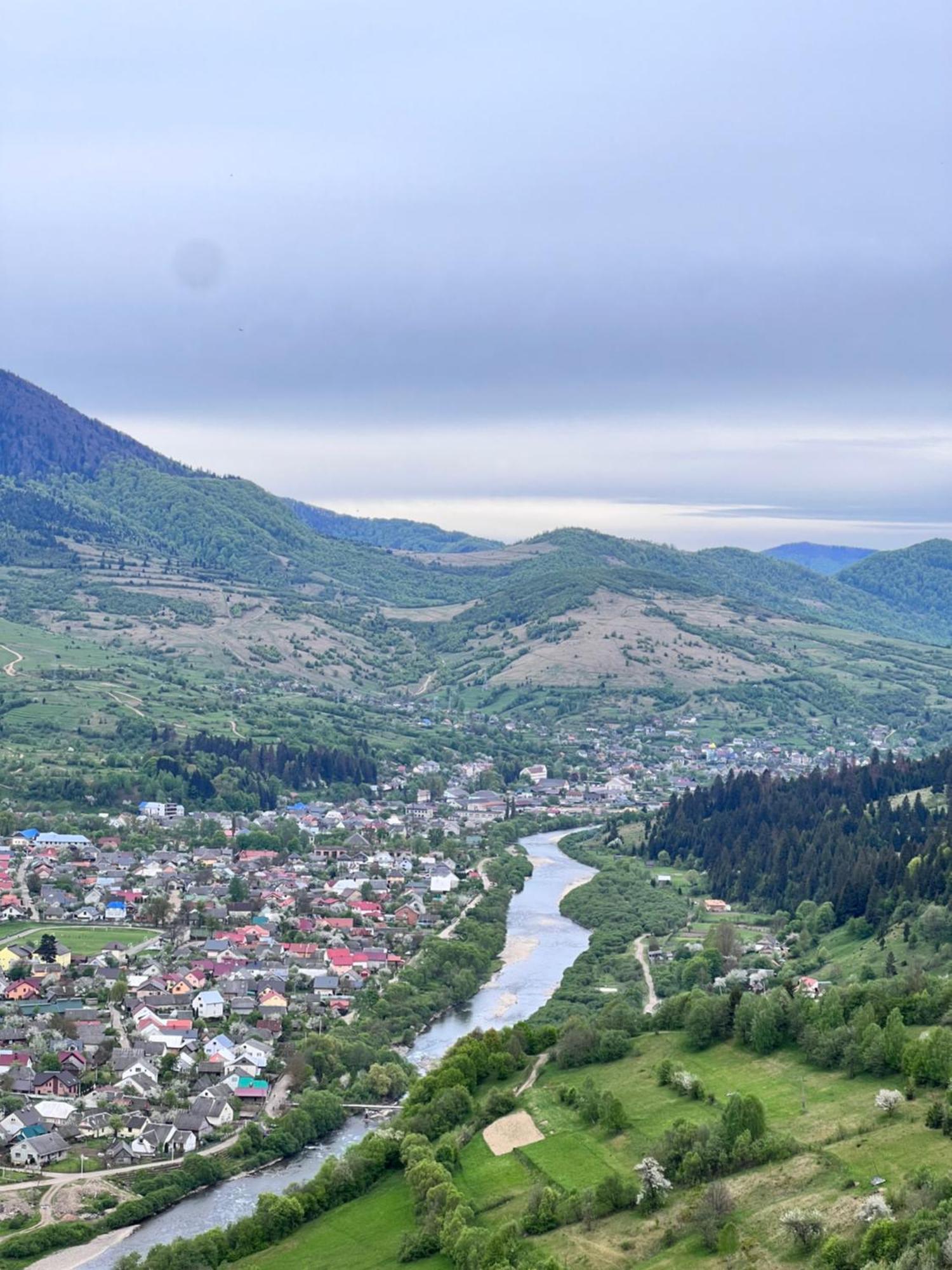 Садиба Between Mountains Mizhhirya  Exterior foto